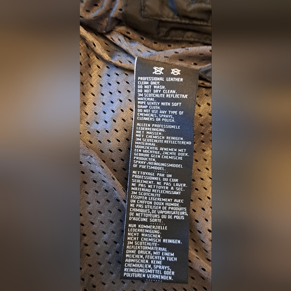 Harley Davidison Leather Coat - Picture 15 of 16